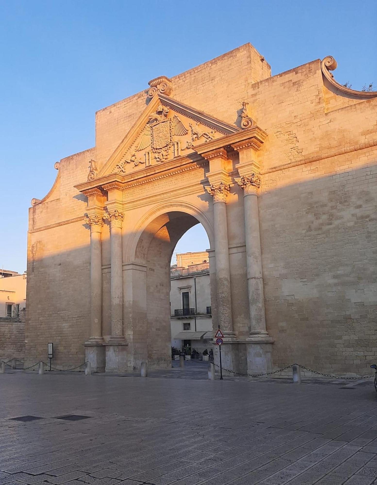 Apartamento La Dimora Del Pumo Lecce Exterior foto