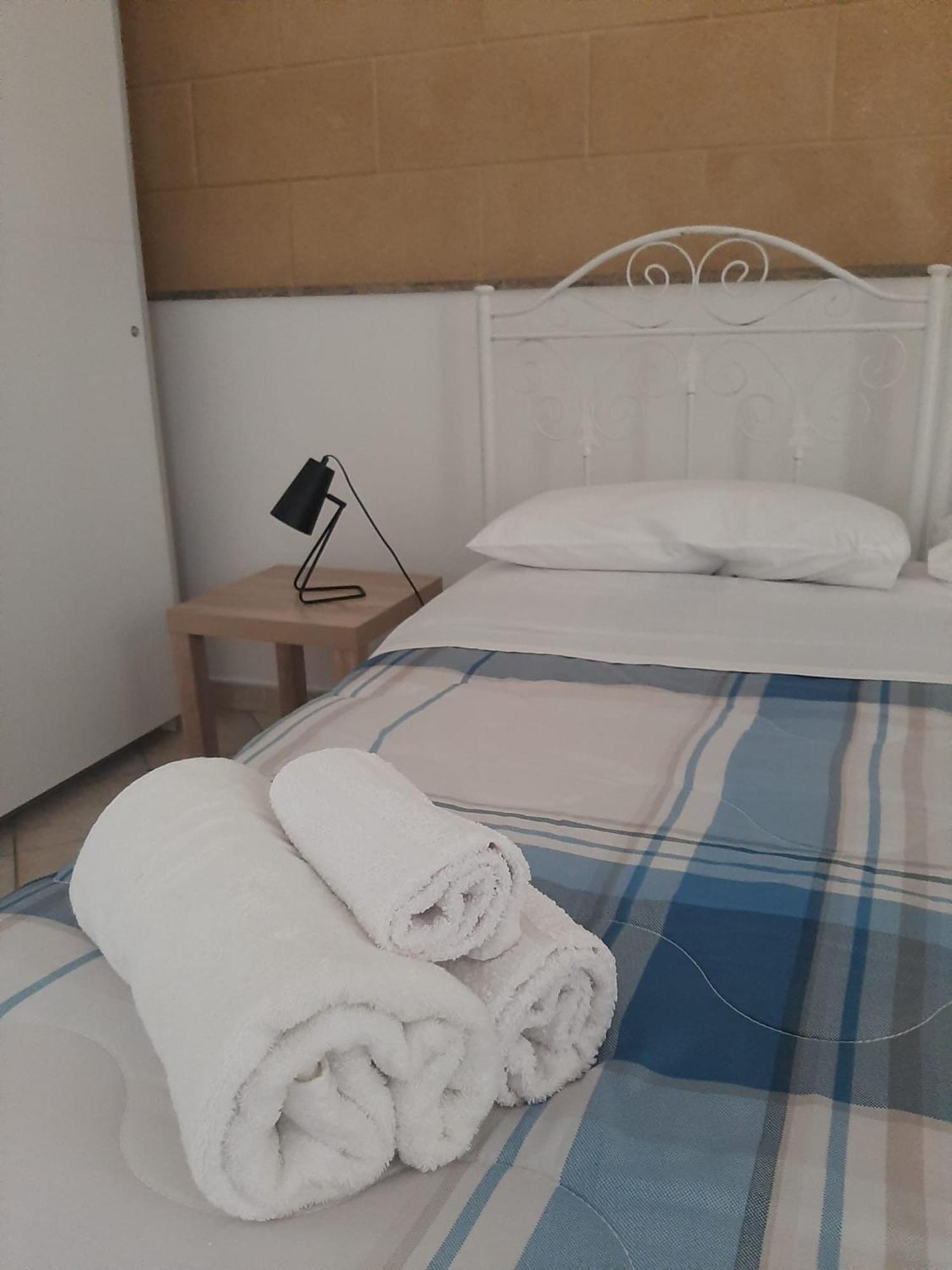 Apartamento La Dimora Del Pumo Lecce Exterior foto